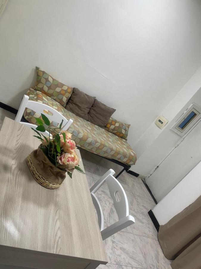Casa Vacanza La Serenella Appartement Napels Buitenkant foto