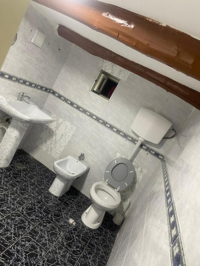 Casa Vacanza La Serenella Appartement Napels Buitenkant foto